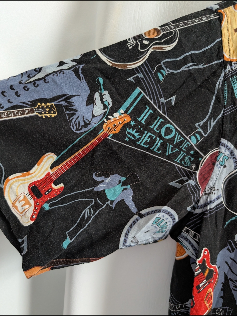 Reyn Spooner Elvis Presley Black Short-Sleeve Button-Down Hawaiian Shirt - S - Picture 6 of 13